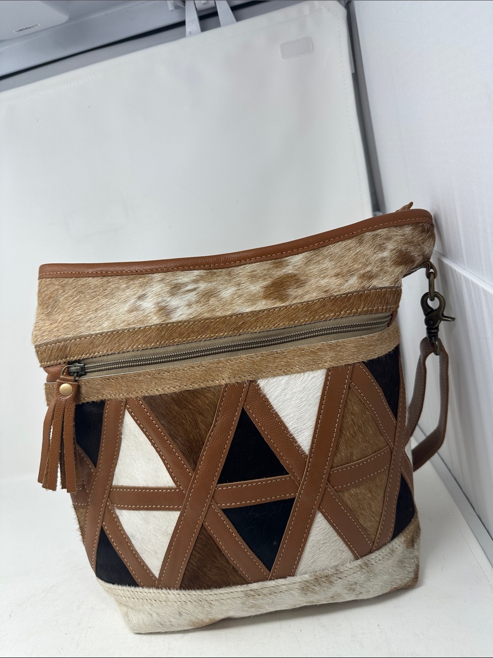 Myra Crossbody tote